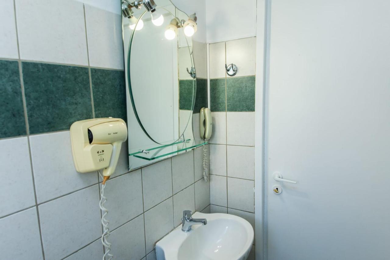Silver Hotel Athens Double Room With Balcony Eksteriør bilde